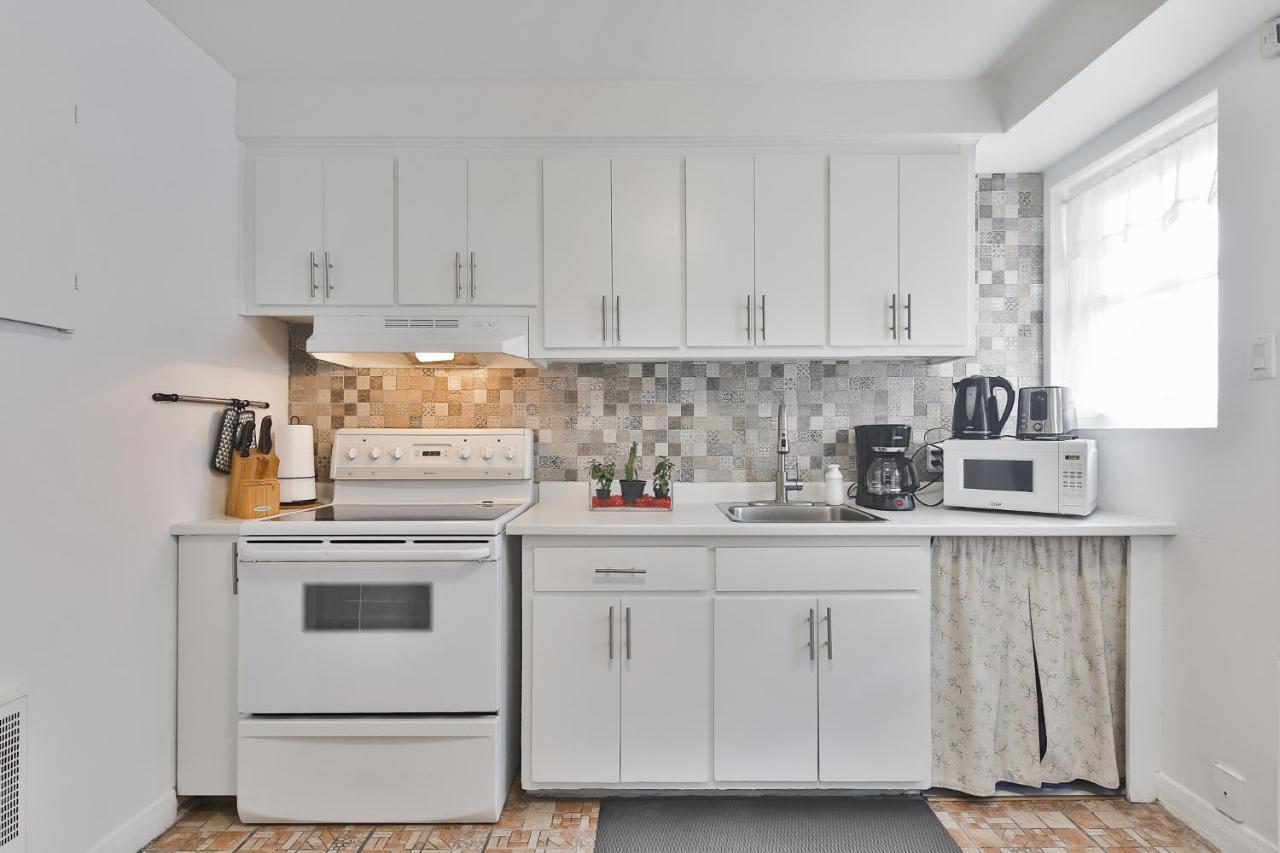 Apartment Free Parking In Beautiful Lachine